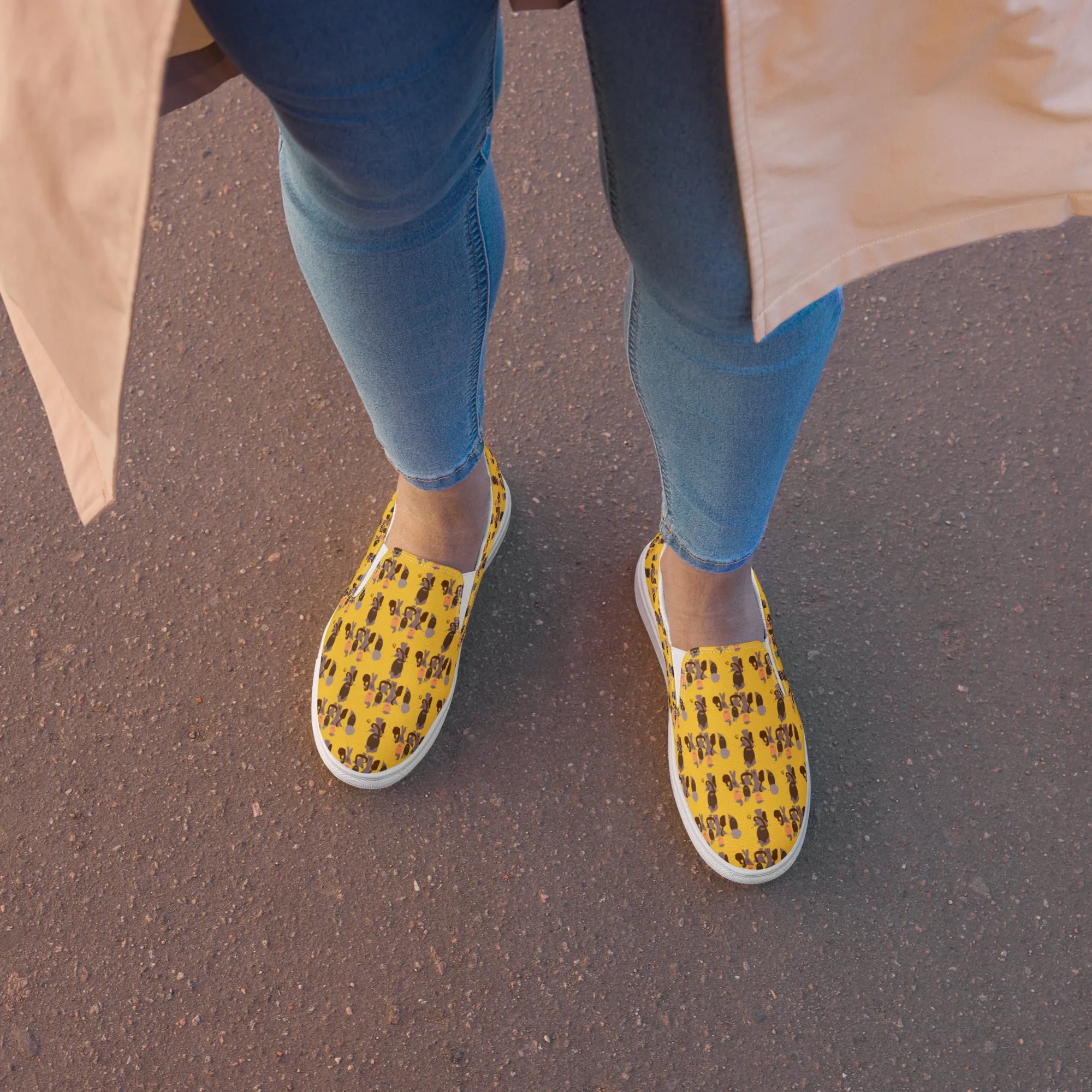 AJBeneficial Entourage Women’s slip-on canvas shoes in Yellow