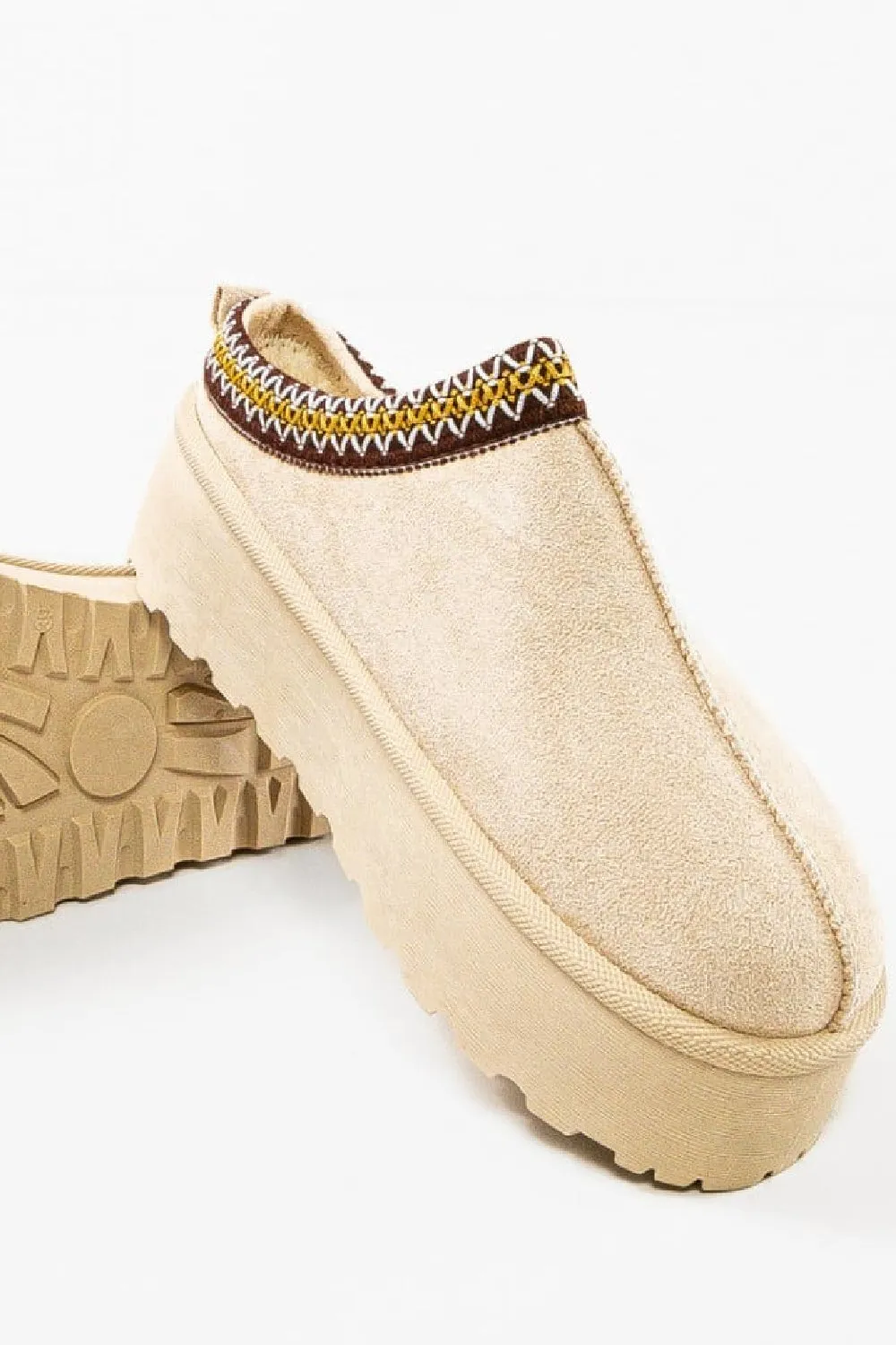 BEIGE EMBROIDED FLUFFY PLATFORM SLIPPERS AZTEC DETAIL FAUX FUR LINED ANKLE BOOTS