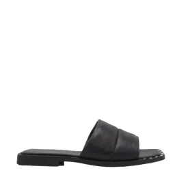 Georgie Slides in Silver