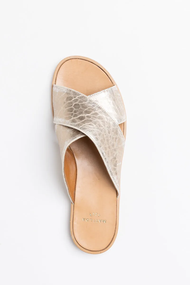Lola Slide Soft Gold