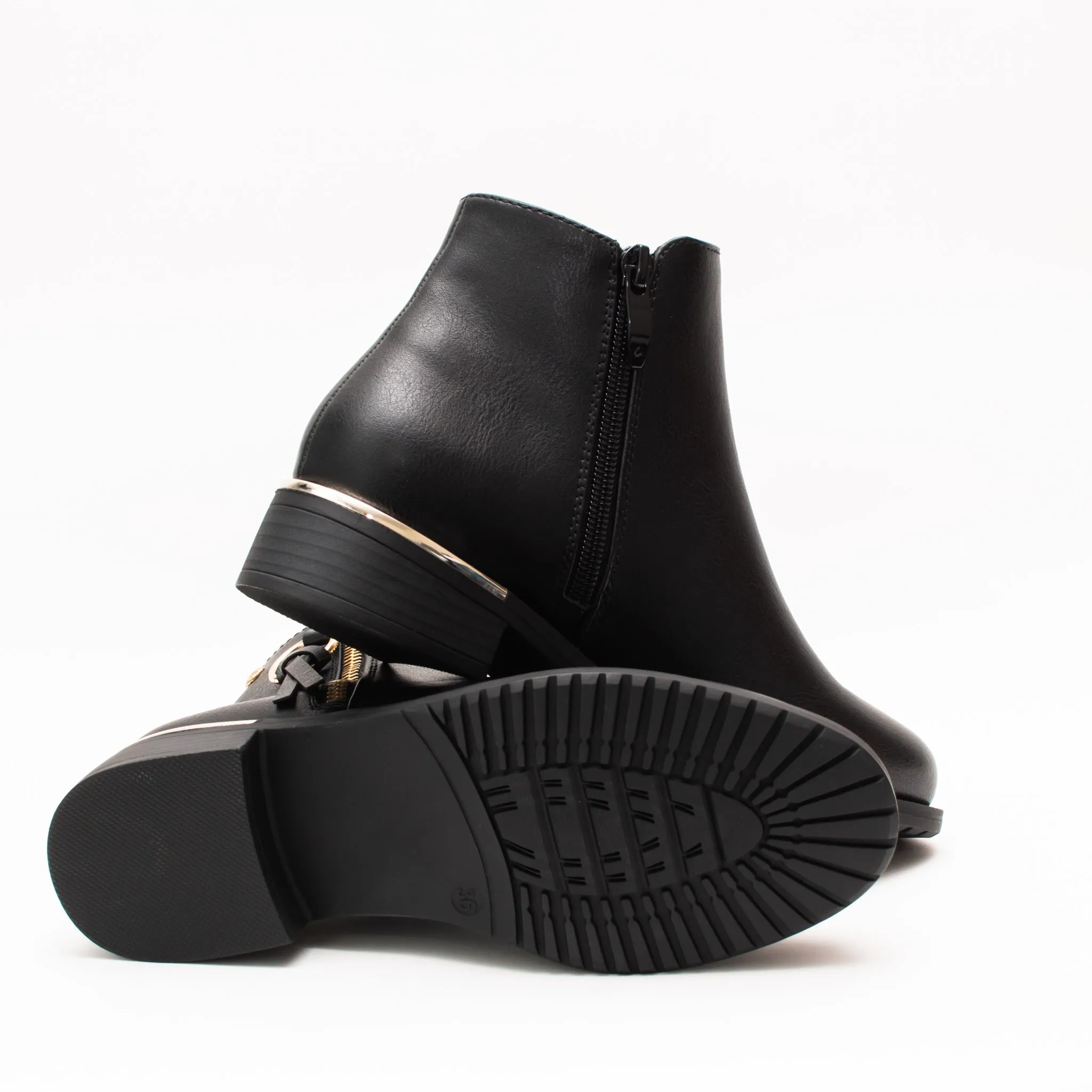 Metropolitan Short Classic Boot by Taxi Footwear
