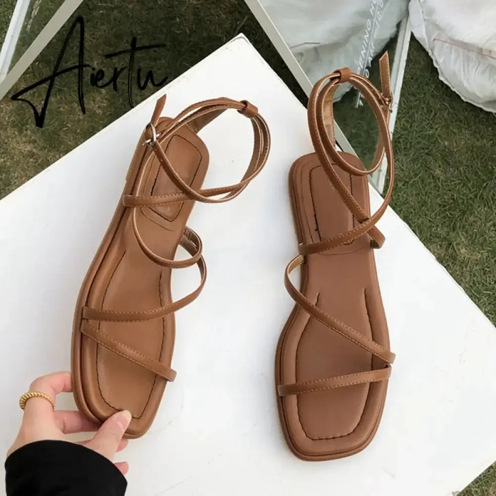 New Fashion Women Sandals Flat Heel Narrow Band Back Strap Summer Gladiator Shoes Ladies Casual Summer Beach Slides