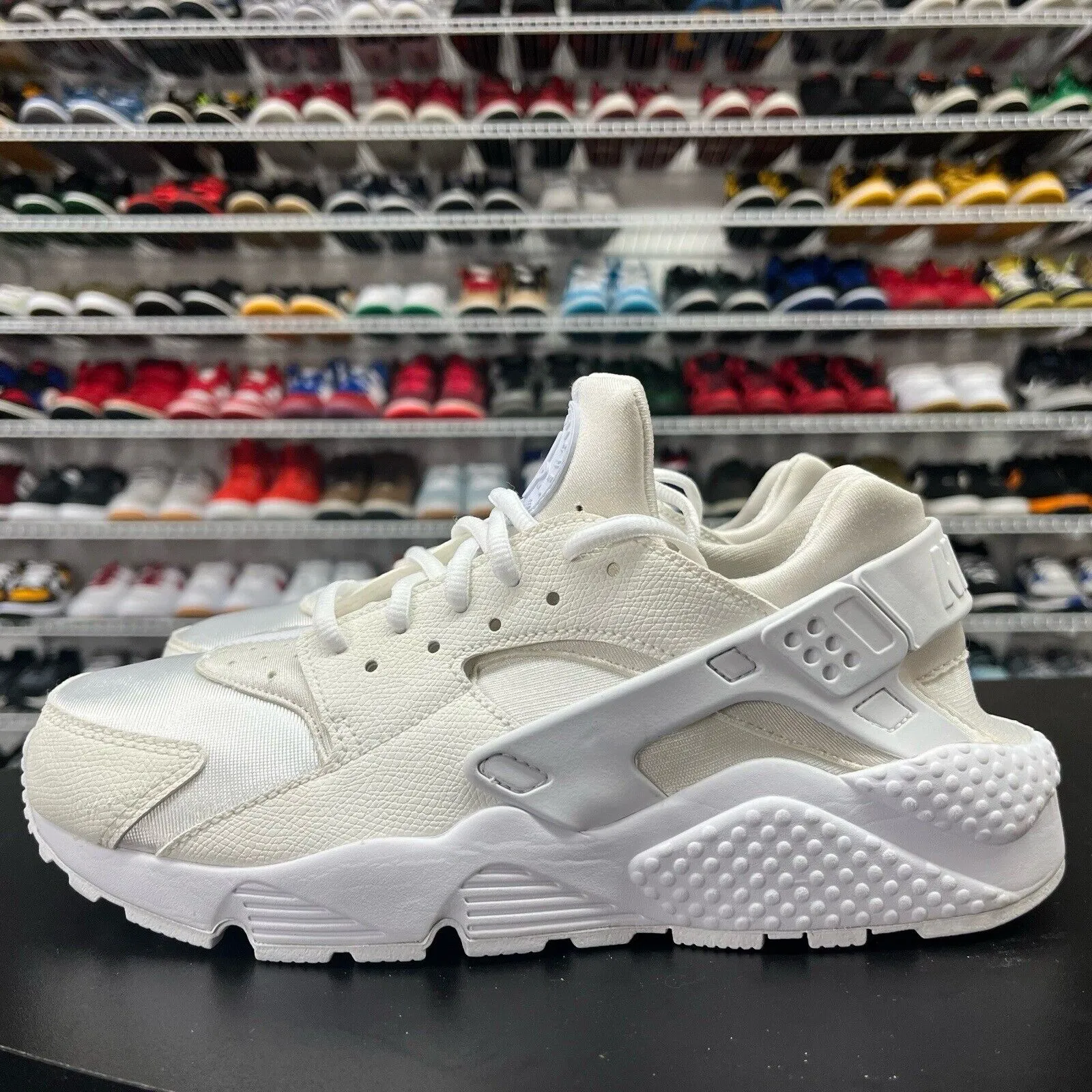 Nike Air Huarache Runner White 634835-108 Women's Sz 10 Lace 2019