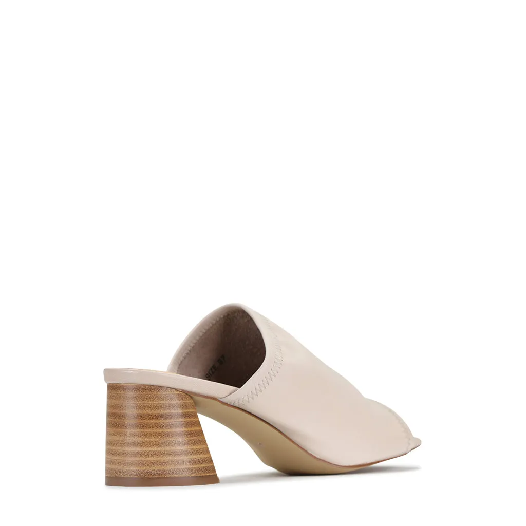 PETTI LEATHER HEEL SANDAL