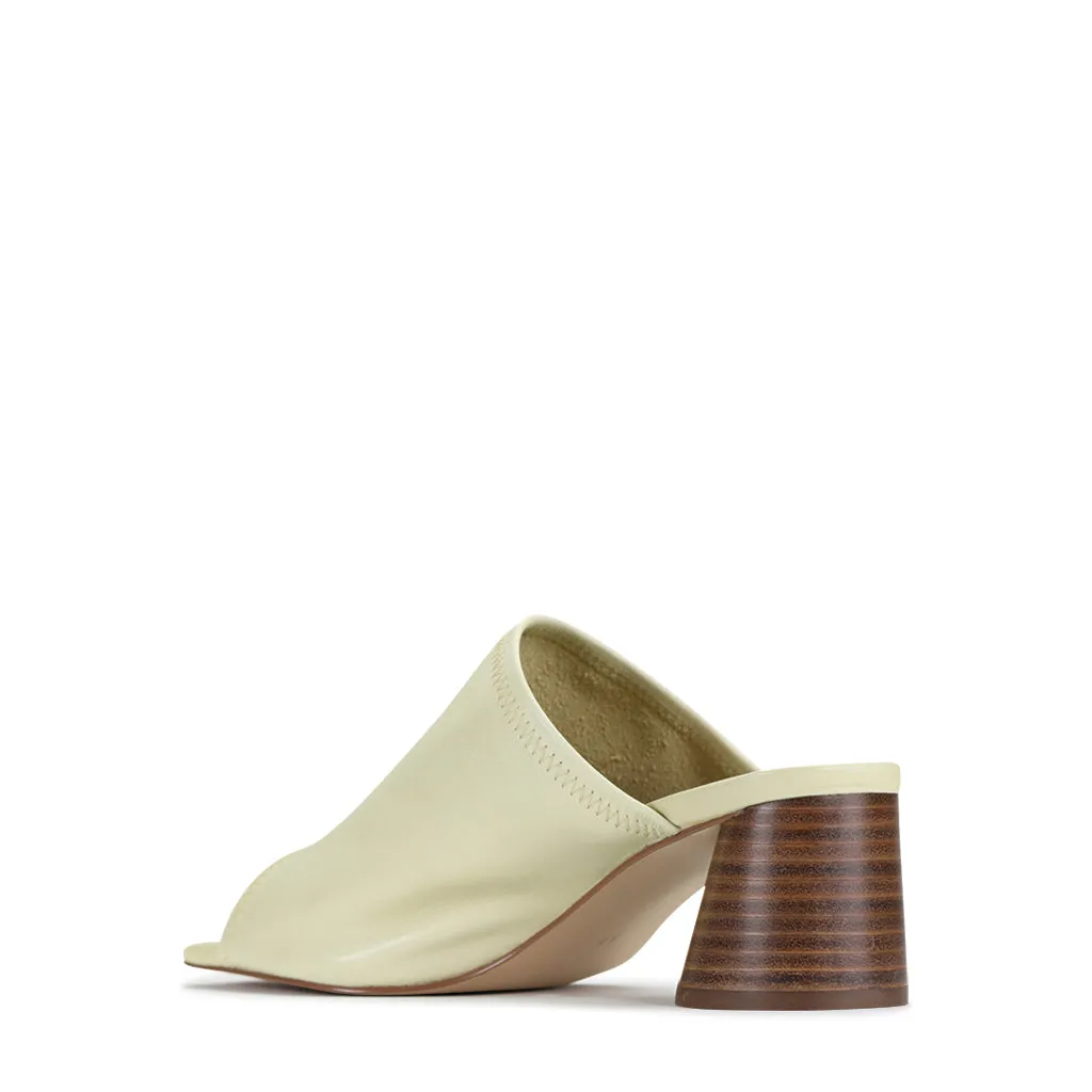 PETTI LEATHER HEEL SANDAL