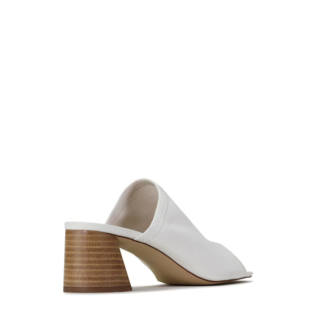PETTI LEATHER HEEL SANDAL