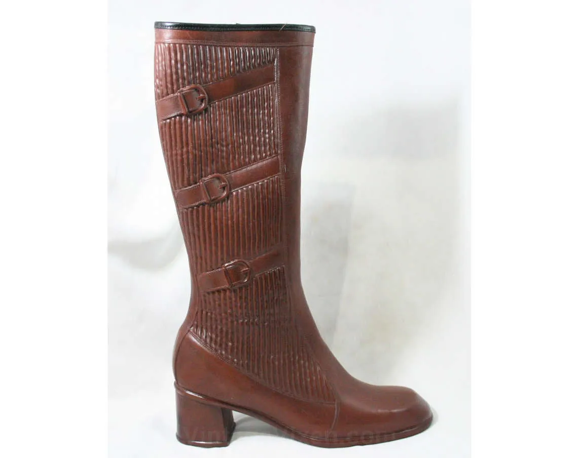 Size 6 Trompe L'Oeil 60s Boots - Brown Waterproof Rubber - Sophisticated 1960s - Faux Buckles - Fleece Lined - Unworn - Deadstock - 43295-2